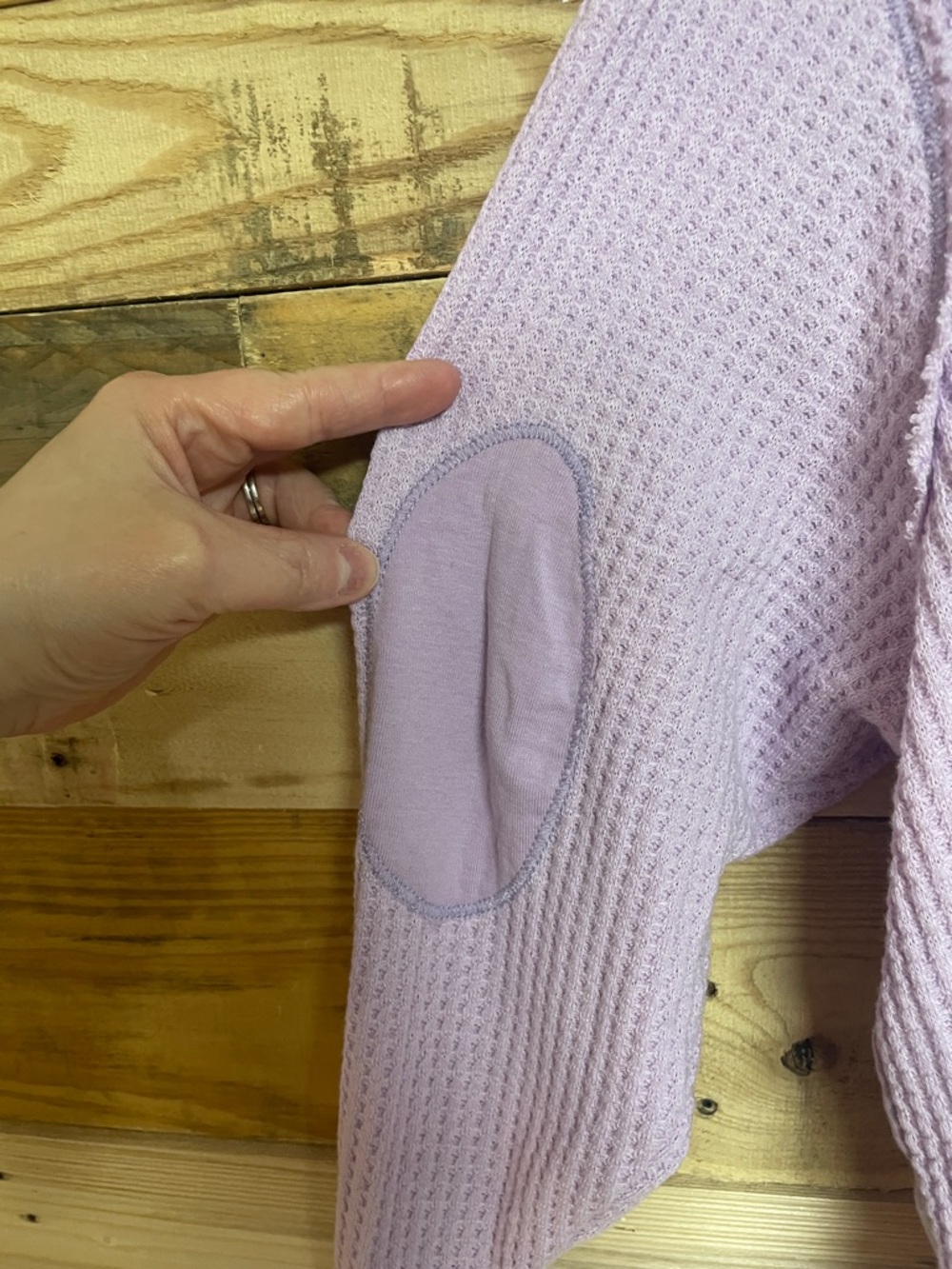 Urban Daizy size Large Lavender Waffle-Knit Long Sleeve Lightweight Soft Top - Picture 8 of 9